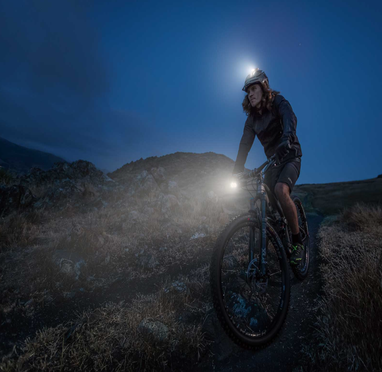 Luz de seguridad CUBI CUBI 850